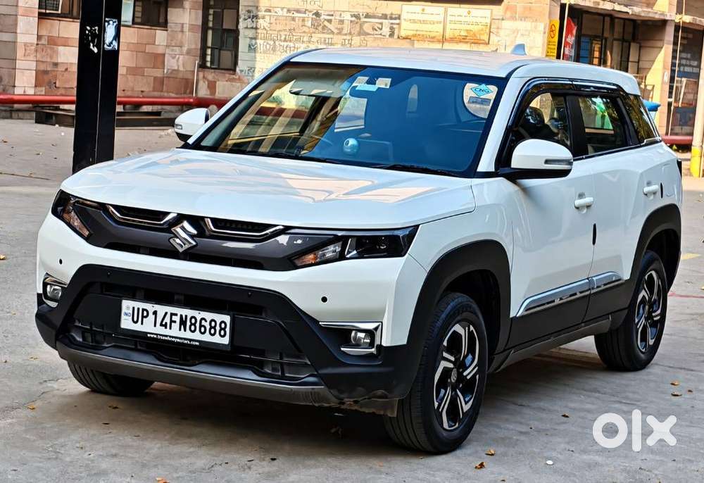 Maruti Suzuki Brezza Lxi S-cng, 2023, Cng & Hybrids
