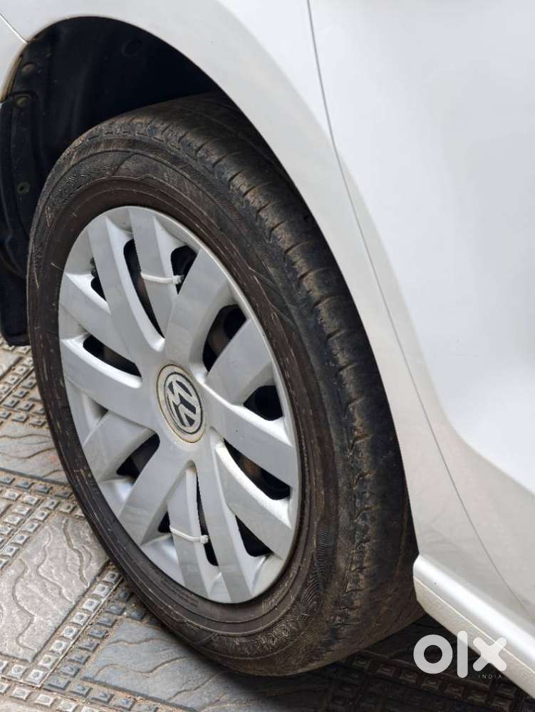 Volkswagen Vento Sport 1.2 Tsi At, 2016, Petrol