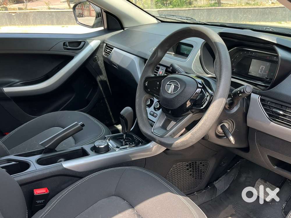 Tata Nexon 1.2 Revotron Xma Amt, 2023, Petrol
