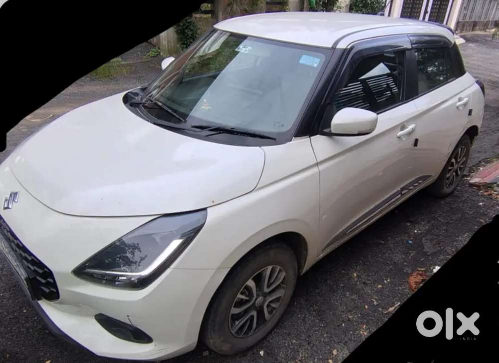 2025 Swift Vxi Optional  19,600 Km  Excellent Condition