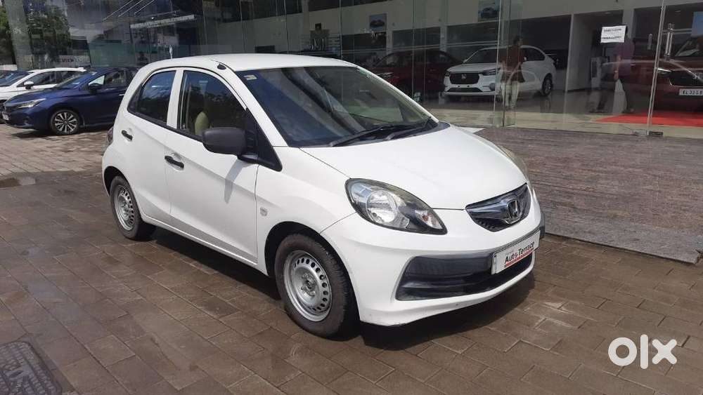 Honda Brio E Mt, 2013, Petrol