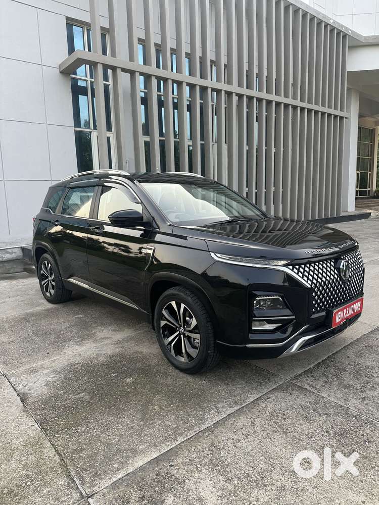 Mg Hector Plus Savvy Pro 1.5 Turbo Petrol Cvt 7 Str, 2023, Petrol
