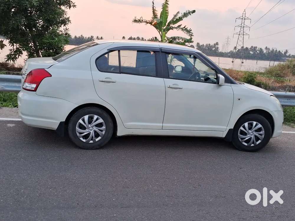 Good Condition, New Tyre,cng Enabled