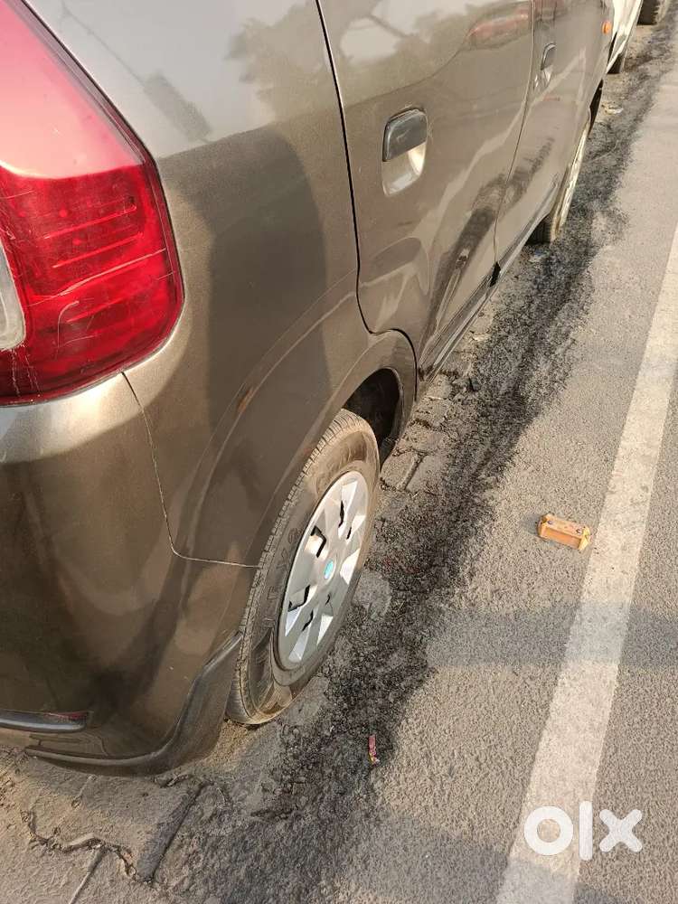 A Well Maintained Car With 2 Keys And Comfortable To Drive