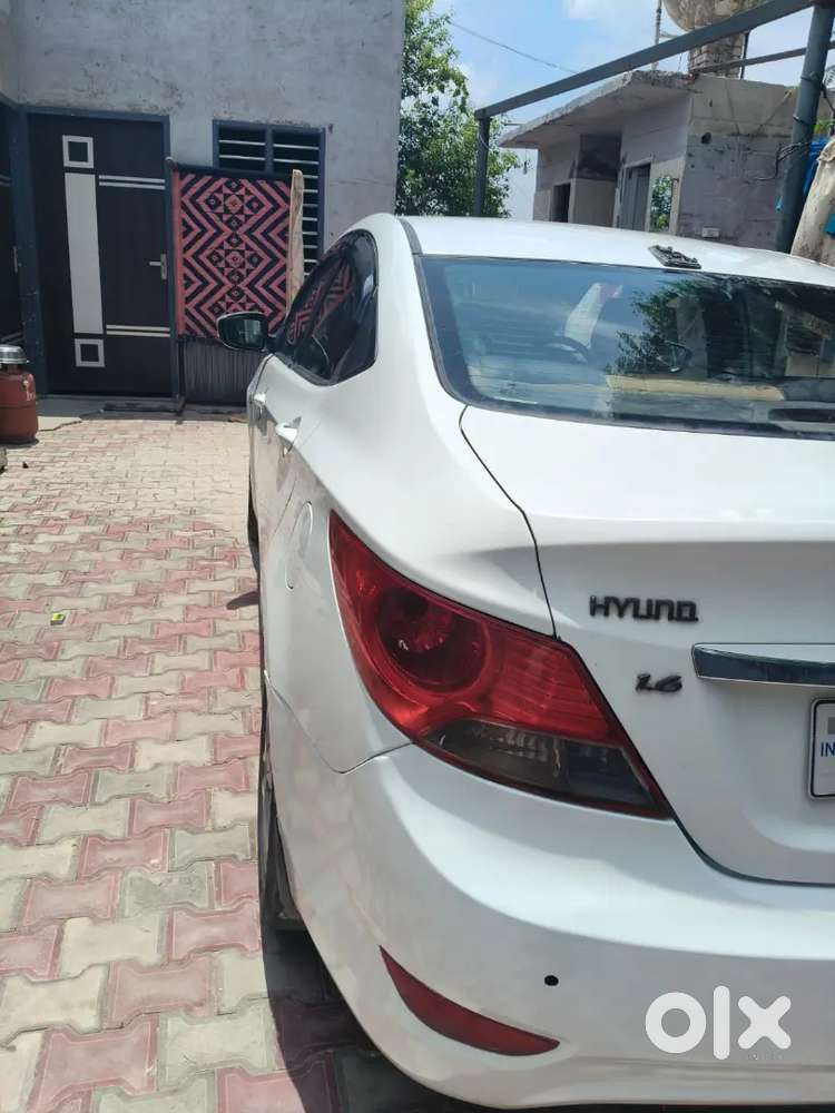 Hyundai Verna Sx Crdi 2013