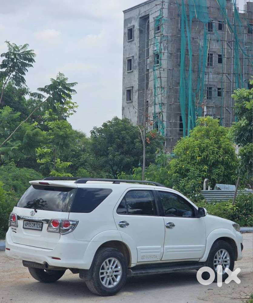 Toyota Fortuner 3.0 4x4 Manual, 2013, Diesel