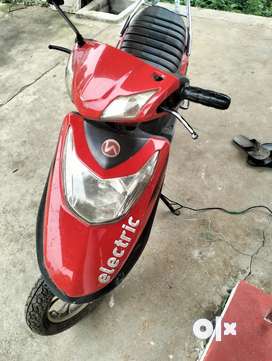 Charging fashion scooty olx