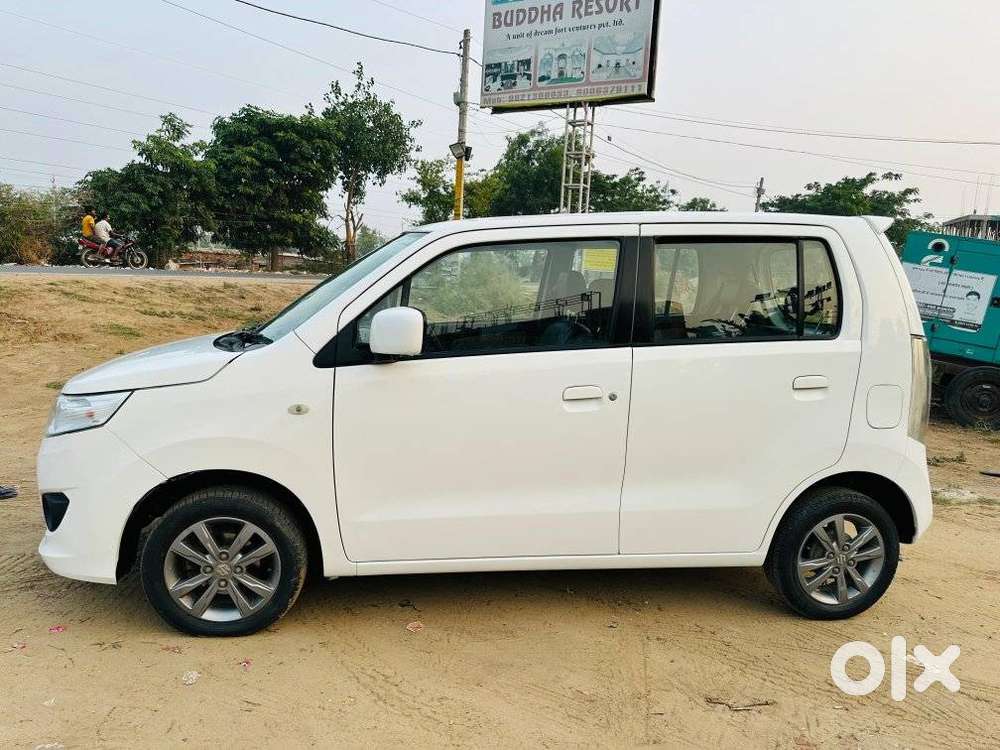 Maruti Suzuki Wagon R Stingray 1.0 Vxi Plus, 2018, Petrol