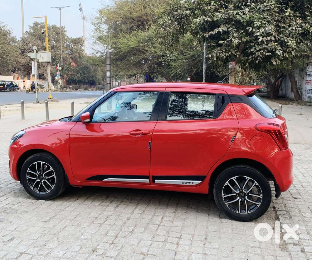 Maruti Suzuki Swift Zxi Plus Amt Dual Tone, 2018, Petrol