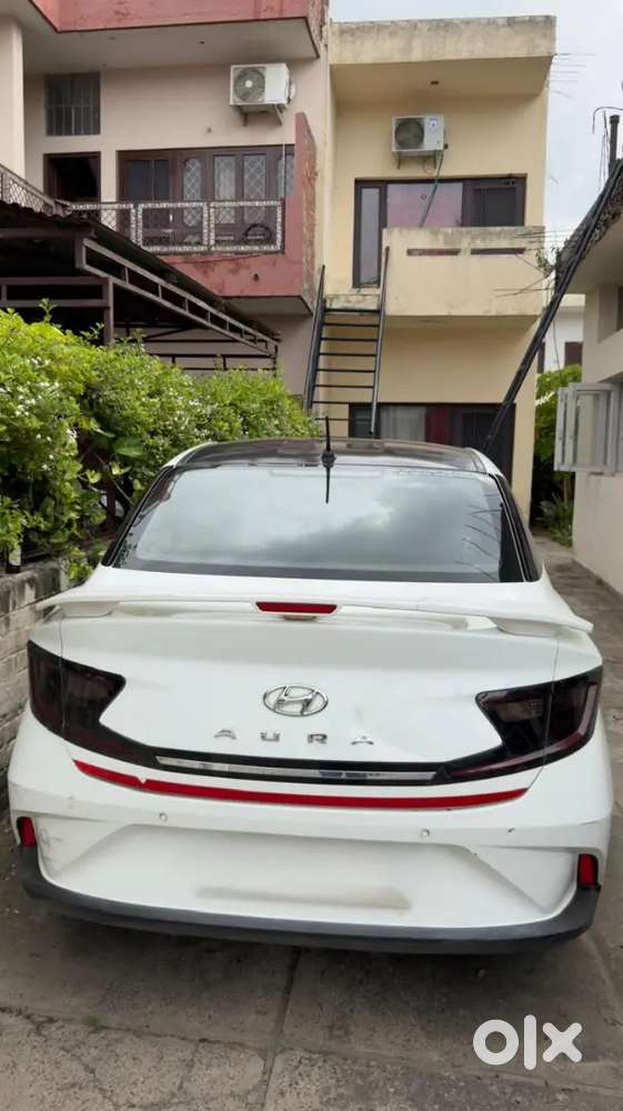 Urgent Sale Cash Deal Serious Buyers Contact Mehyundai Aura 1.2 S 2022