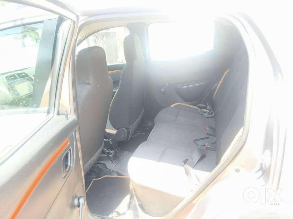 Renault Kwid Rxt Amt Climber (automatic), 2017, Petrol
