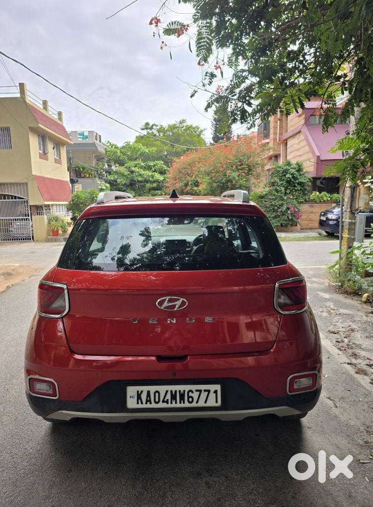 Hyundai Venue S 1.2 Petrol, 2019, Petrol