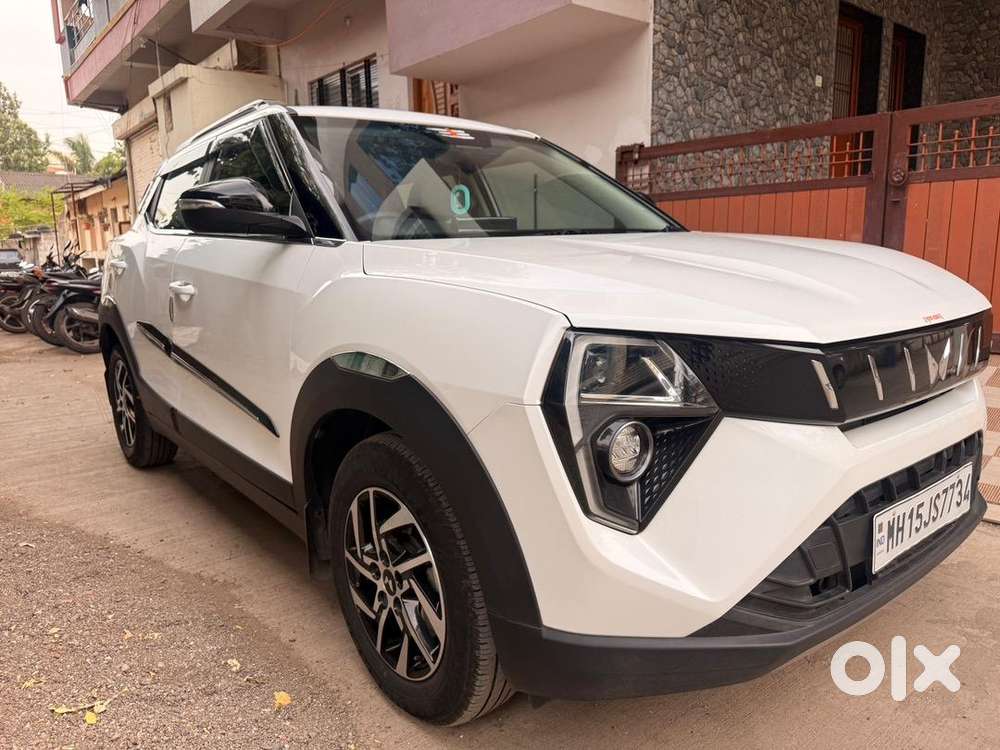 Mahindra Xuv 3xo 2024 Diesel Well Maintained