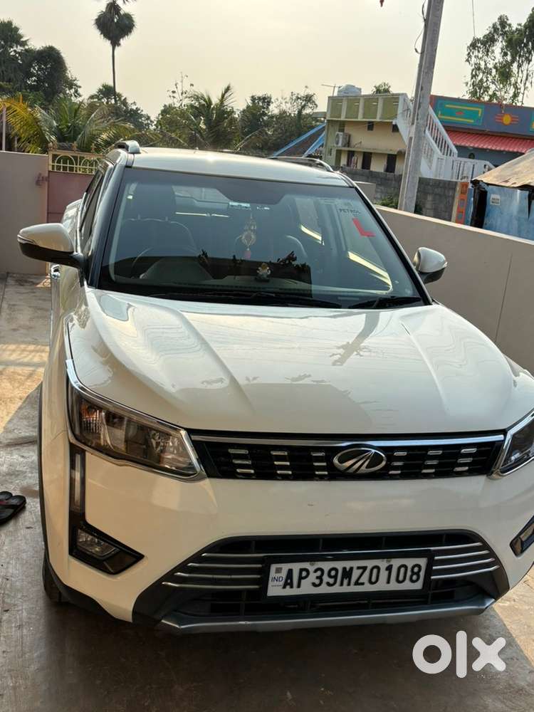 Mahindra Xuv300 W8 Petrol 2022