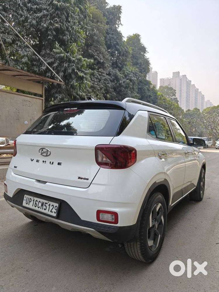 Hyundai Venue Sx Dual Tone Turbo, 2020, Petrol