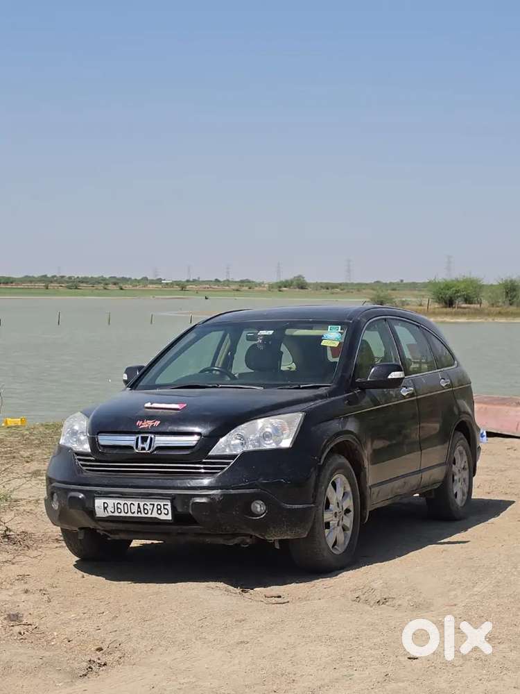 Very Good Condition Car . Giving A Luxurious Feel. With Sunroof