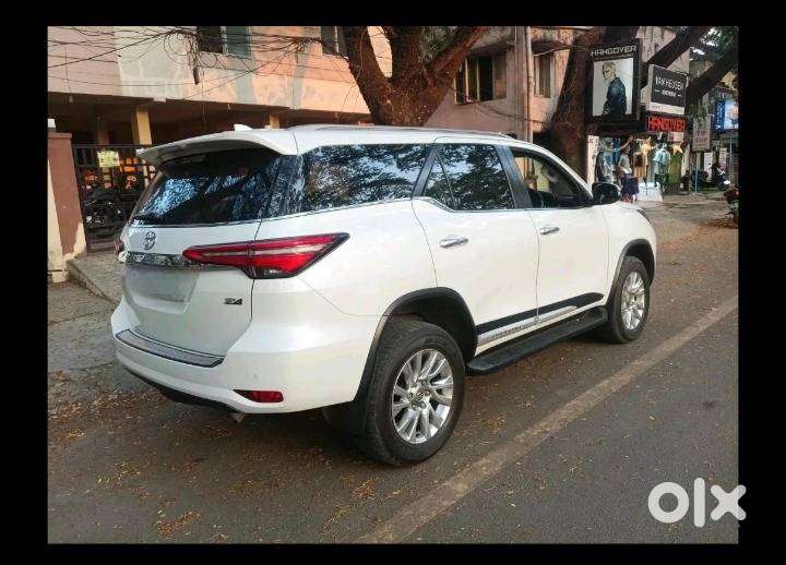 Toyota Fortuner 2023 Diesel Well Maintained