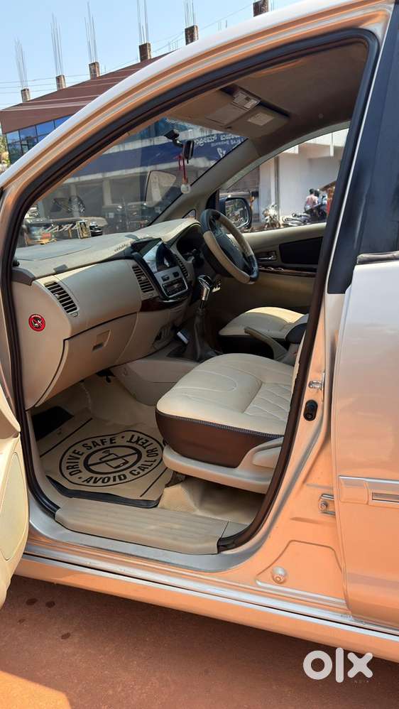 Toyota Innova Diesel 2012