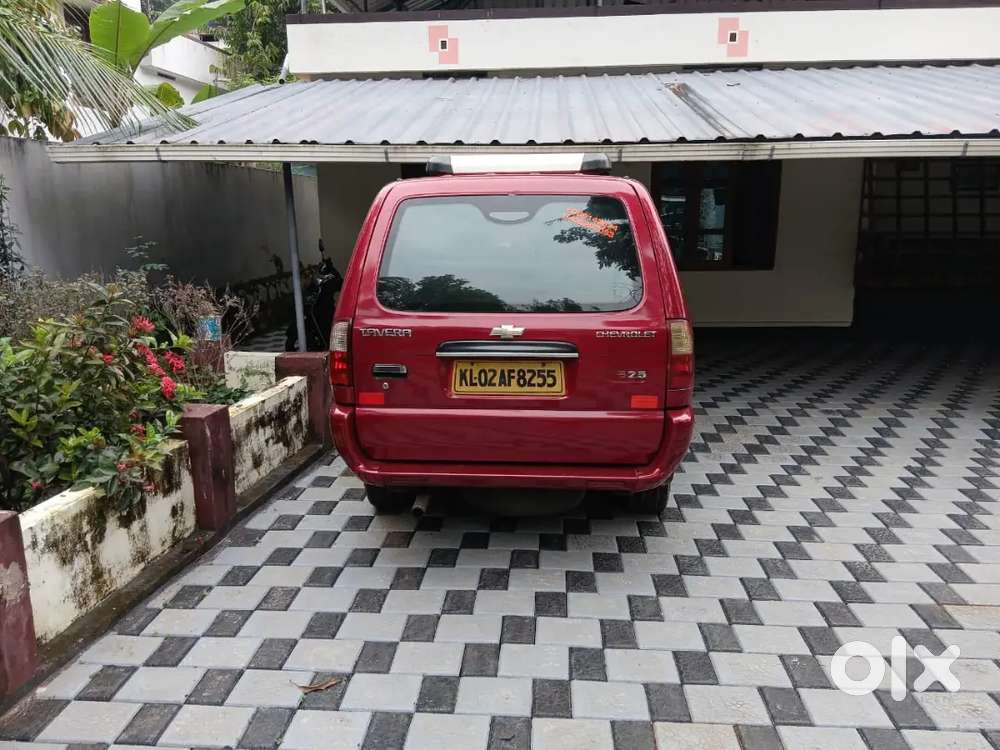 Chevrolet Tavera 2010 Diesel 279000 Km Driven