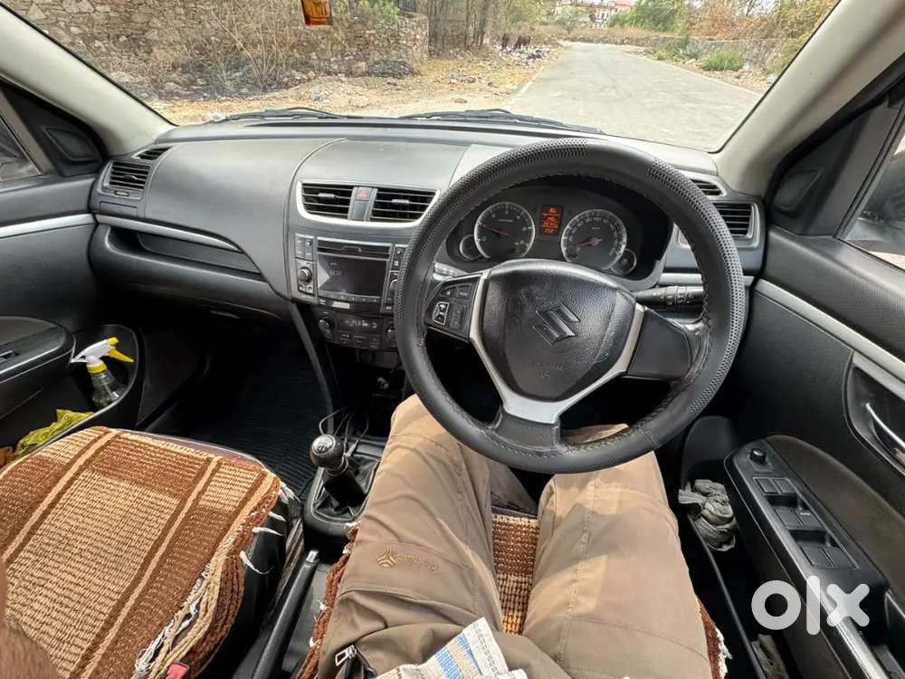 Maruti Suzuki Swift Ddis Zdi 2012
