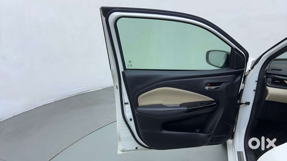 Toyota Glanza 1.2 V Amt, 2022, Petrol