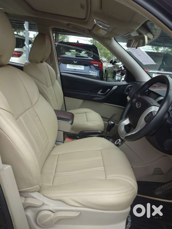 Mahindra Xuv500 W9 At 1.99, 2018, Diesel