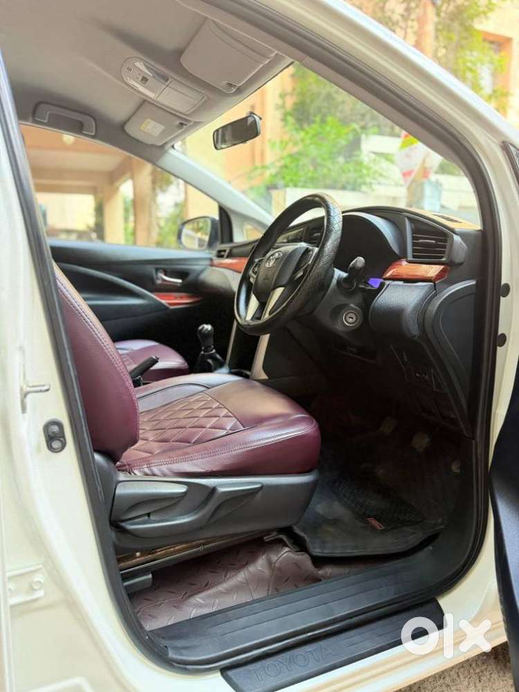 Toyota Innova Crysta 2.4 Gx Mt 8s, 2018, Diesel