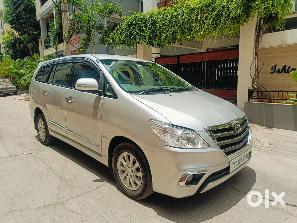 Toyota Innova 2.5 Z Diesel 7 Seater Bs Iv, 2014, Diesel