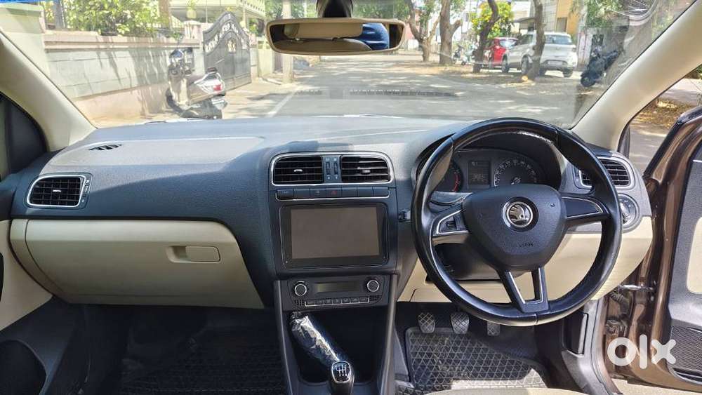 Skoda Rapid 1.0 Style At, 2020, Petrol