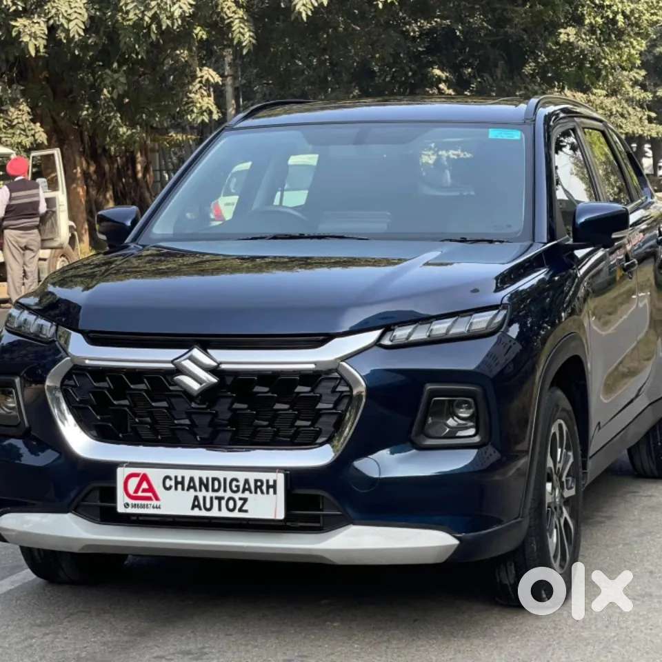 Maruti Suzuki Grand Vitara 1.5 Alpha Smart Hybrid At, 2022, Petrol