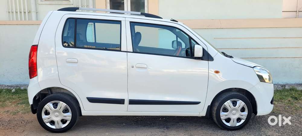 Maruti Suzuki Wagon R Vxi, 2012, Petrol