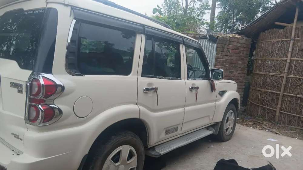 Mahindra Scorpio 2021 Diesel Well Maintained