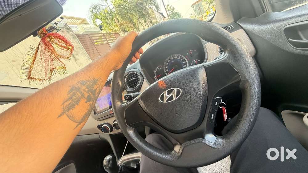 Hyundai Grand I10 2015 Petrol Well Maintained