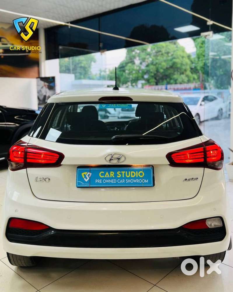 Hyundai I20 Petrol Asta Option, 2018