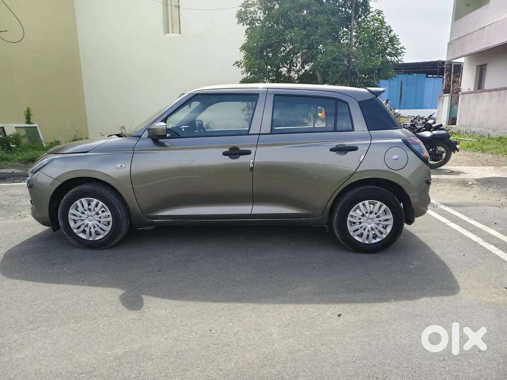 Maruti Suzuki Swift Lxi Optional-o, 2024, Petrol