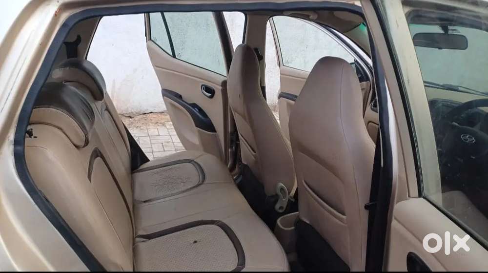 Hyundai I10 Sportz 2010 Car