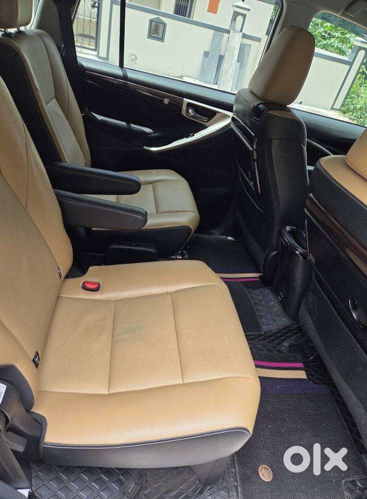 Toyota Innova Crysta 2.4 Z 7 Str, 2025, Diesel