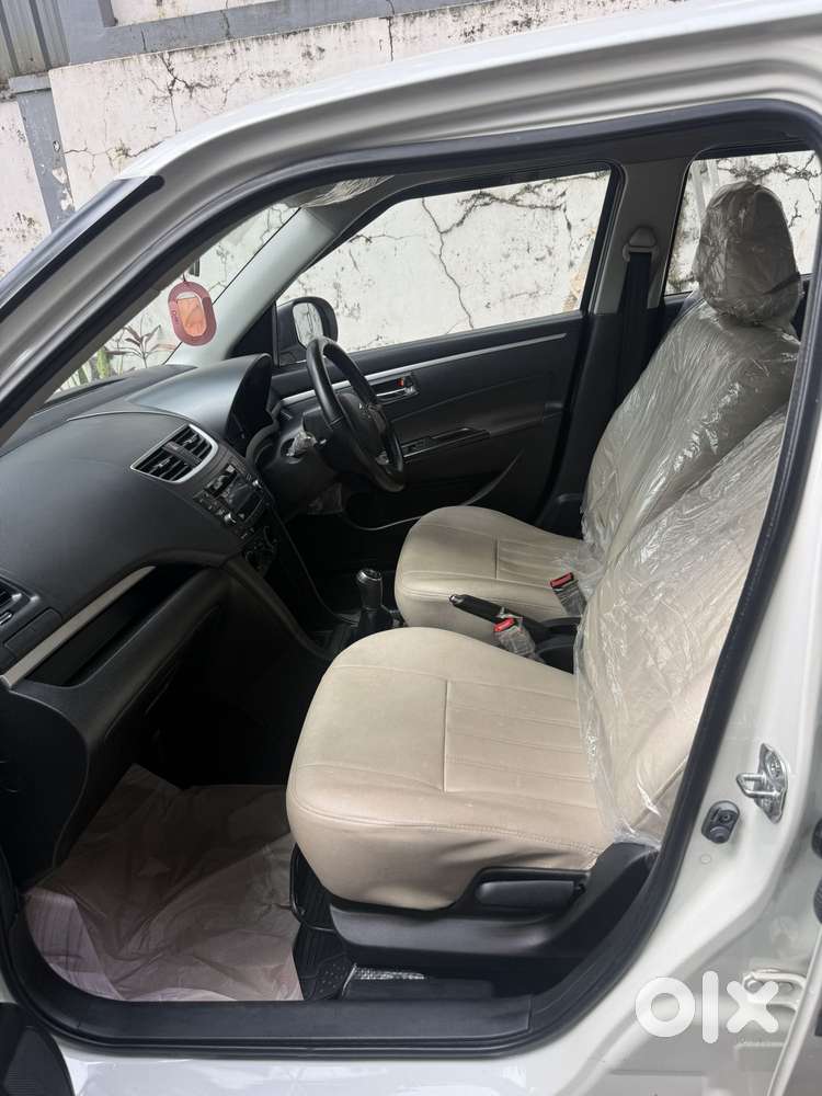 Maruti Suzuki Swift Vxi Abs Bsiv, 2017, Petrol
