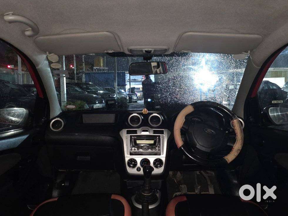 Ford Figo, 2010, Petrol