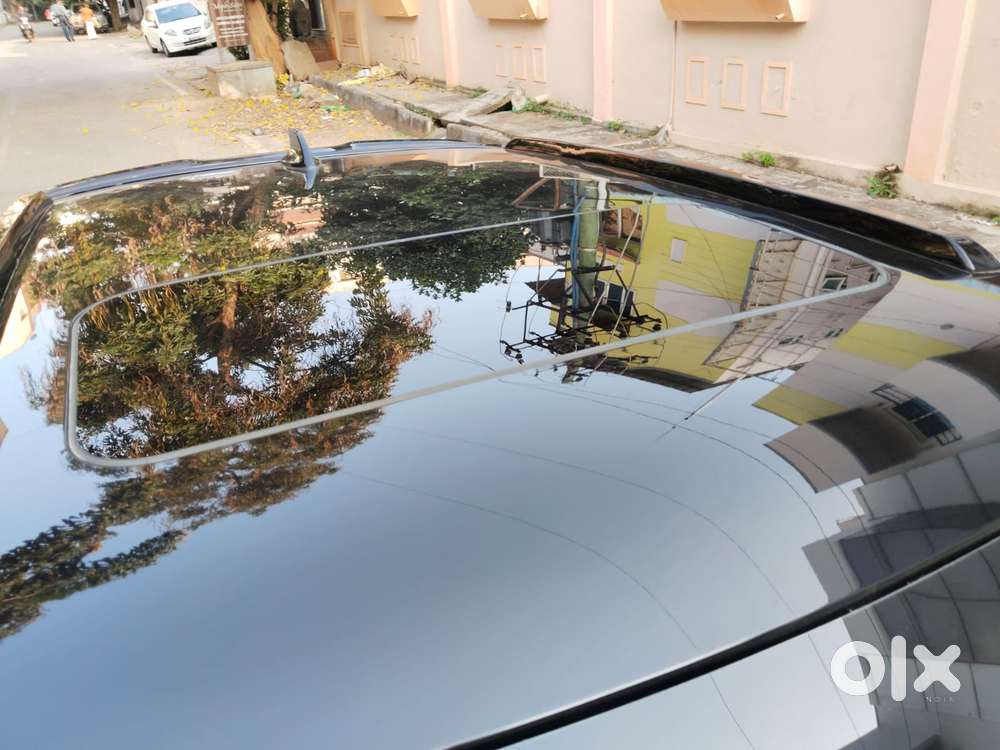 Tata Punch Creative Dual Tone Amt Sunroof, 2023, Petrol