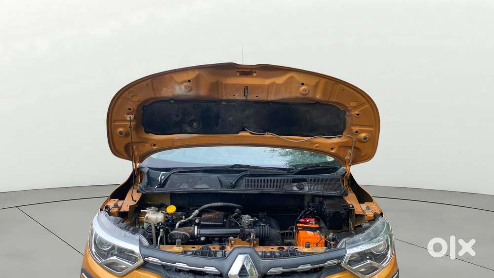 Renault Triber Rxz, 2019, Petrol