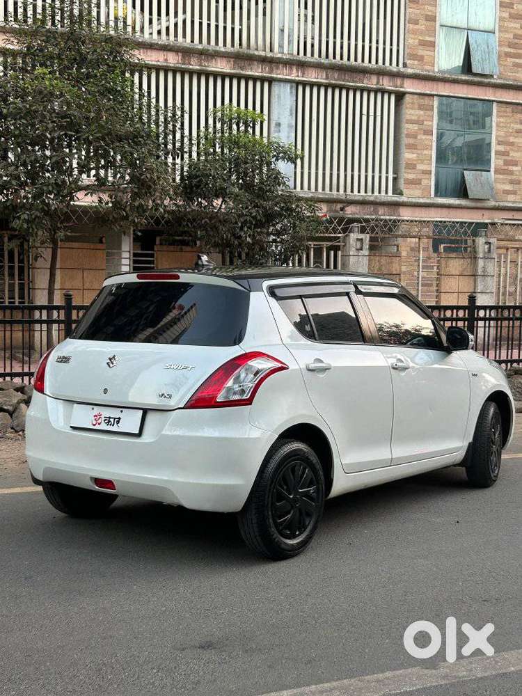 Maruti Suzuki Swift Vxi 1.2 Abs Bs-iv, 2016, Petrol