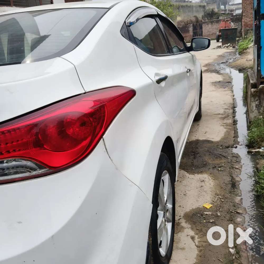 Hyundai Elantra 2014