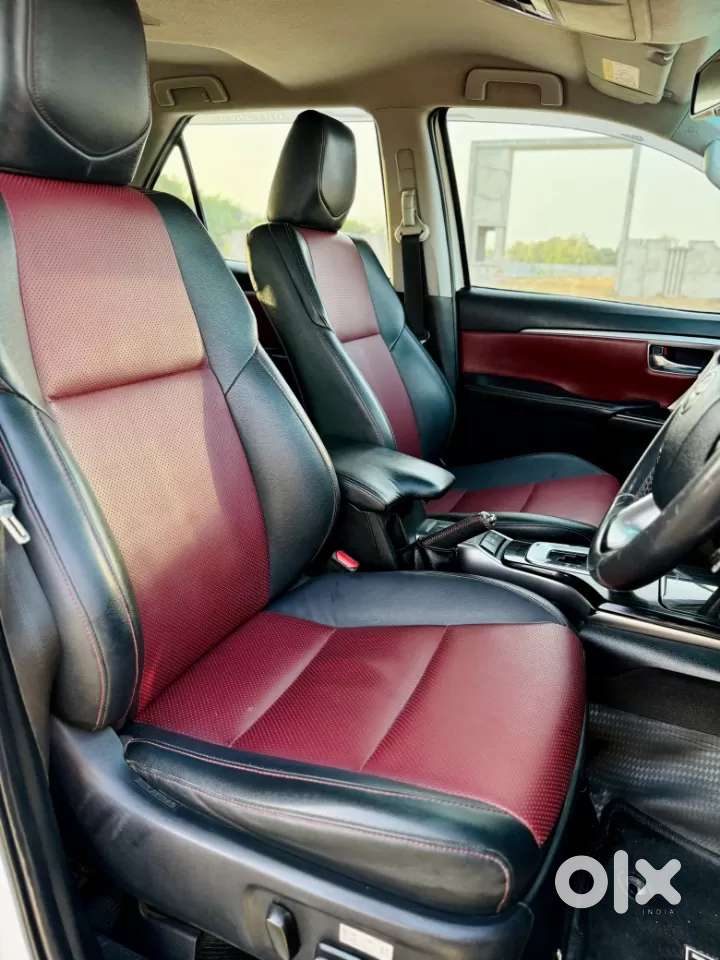 Toyota Fortuner Legender, 2021, Diesel