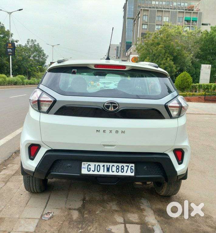 Tata Nexon 1.2 Revotron Xm Plus (s), 2021, Petrol