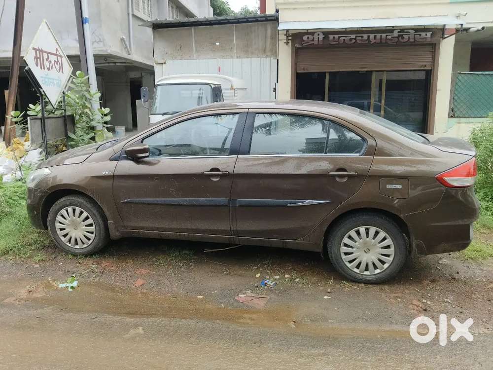Maruti Suzuki Ciaz Zxi(+) 2015