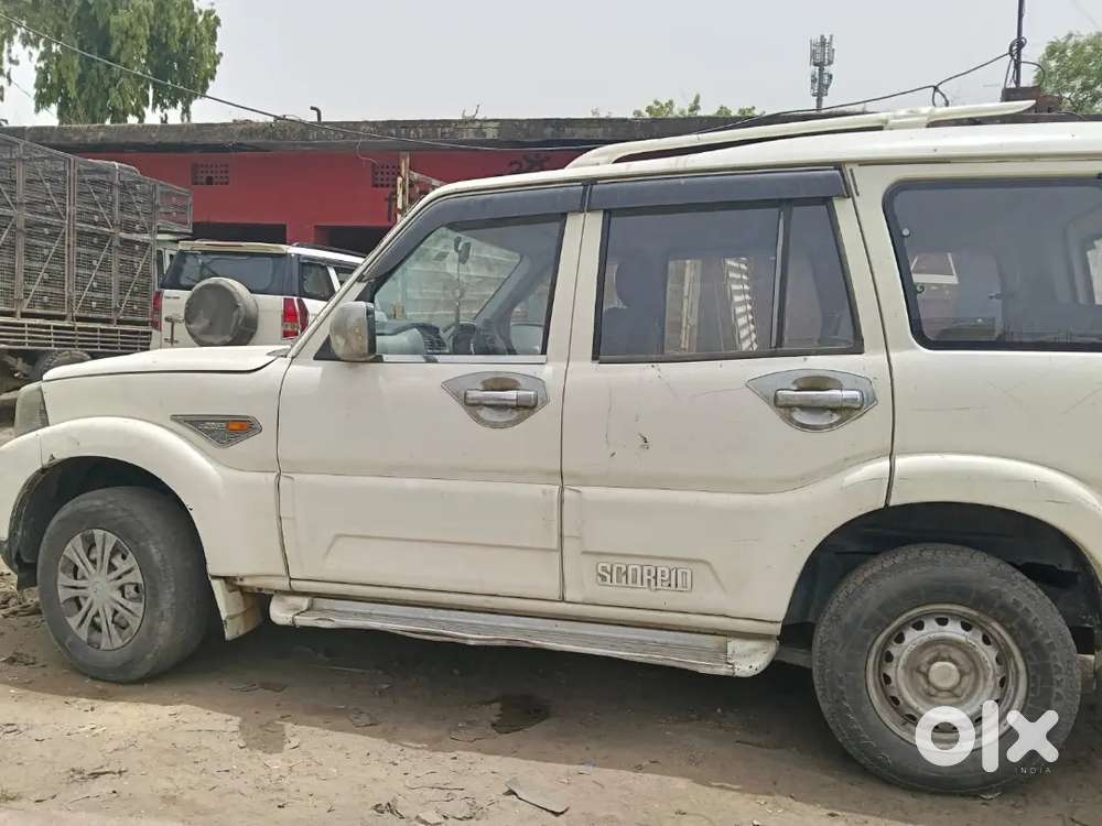 Mahindra Scorpio Diesel 2015