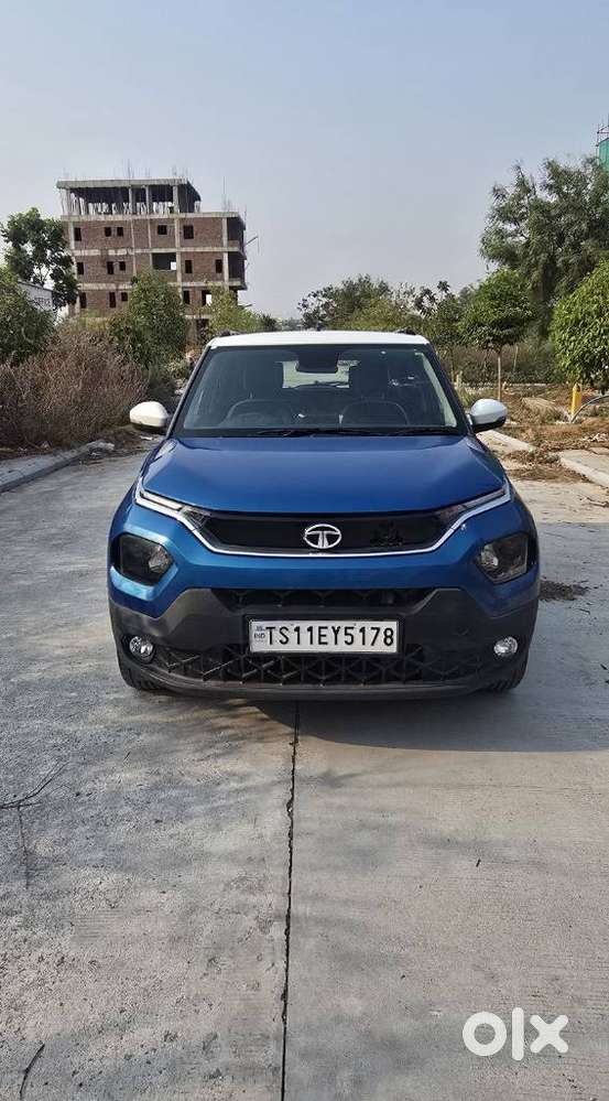 Tata Punch 1.2 Revotron Creative Amt Dual Tone, 2022, Petrol