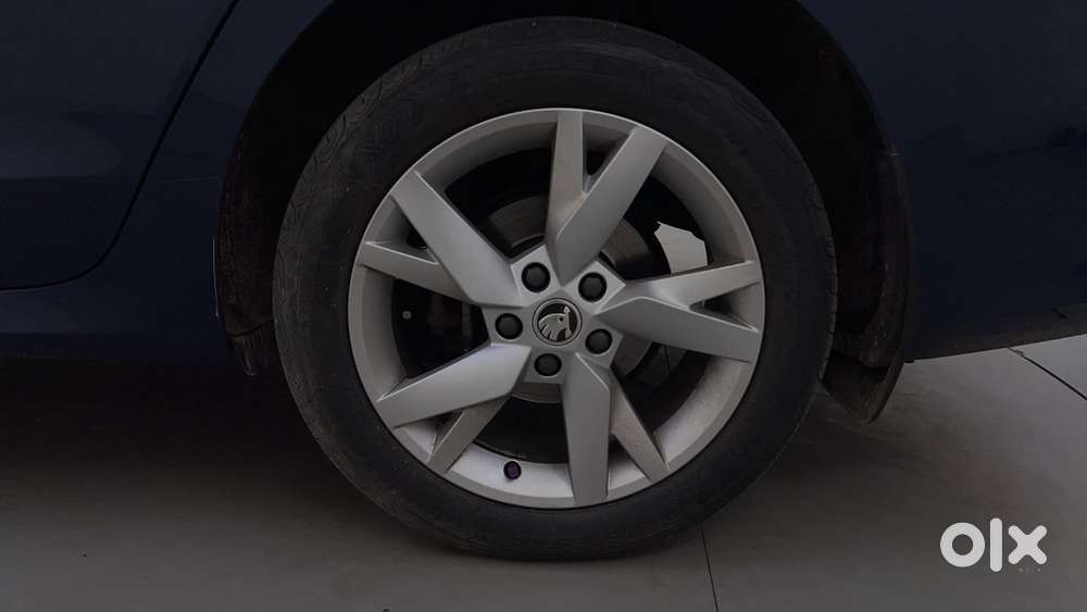 Skoda Octavia 2.0 Tdi Mt Style, 2022, Petrol