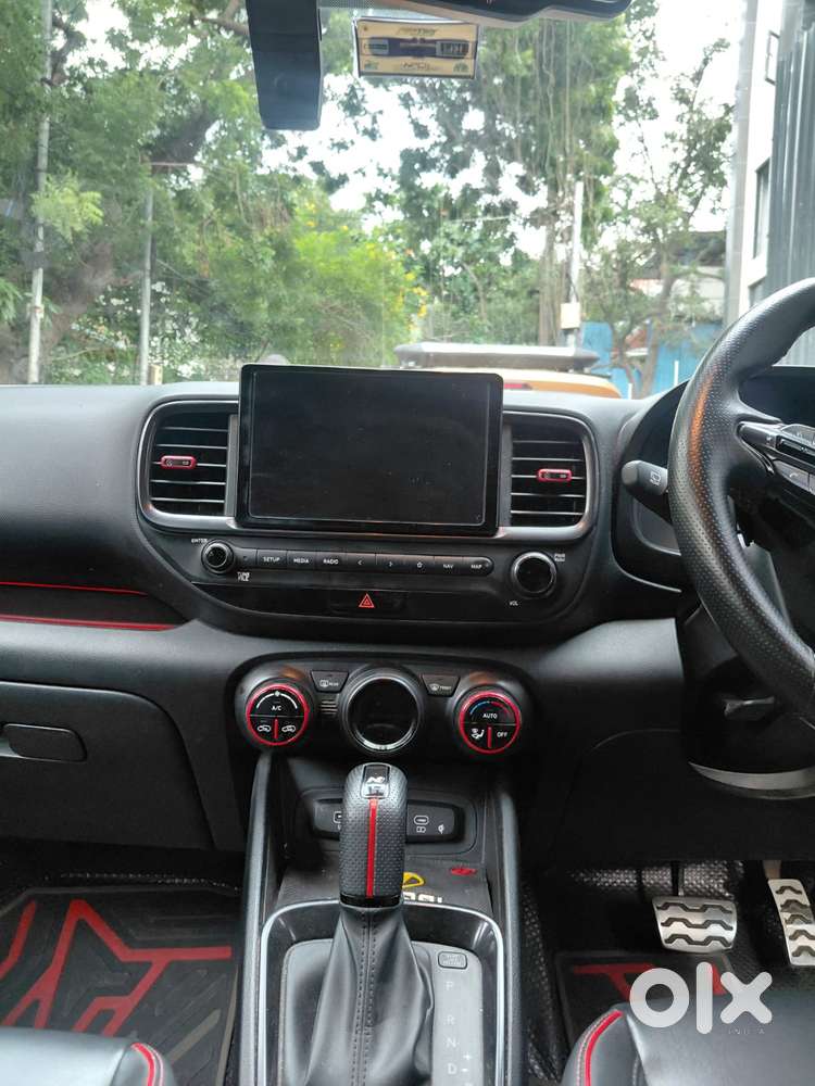 Hyundai Venue N Line N8 Dct Dual Tone, 2023, Petrol